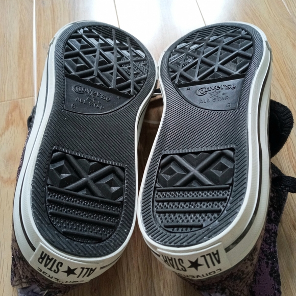 🔥NWT RARE Converse ⭐ Chuck Taylor Sneakers (W) - Picture 9 of 10
